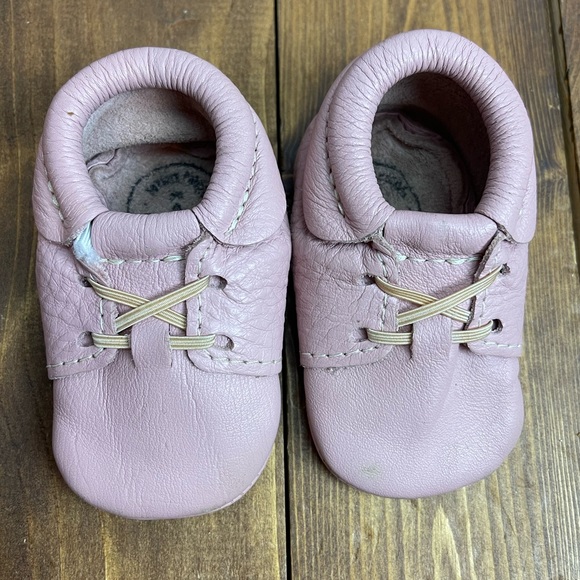 Freshly Picked | Oxford in Blush | sz 2 - Picture 4 of 10